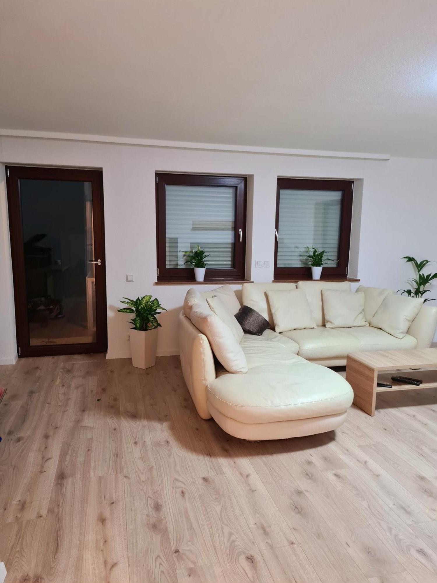 Adria Home Veringenstadt Bagian luar foto