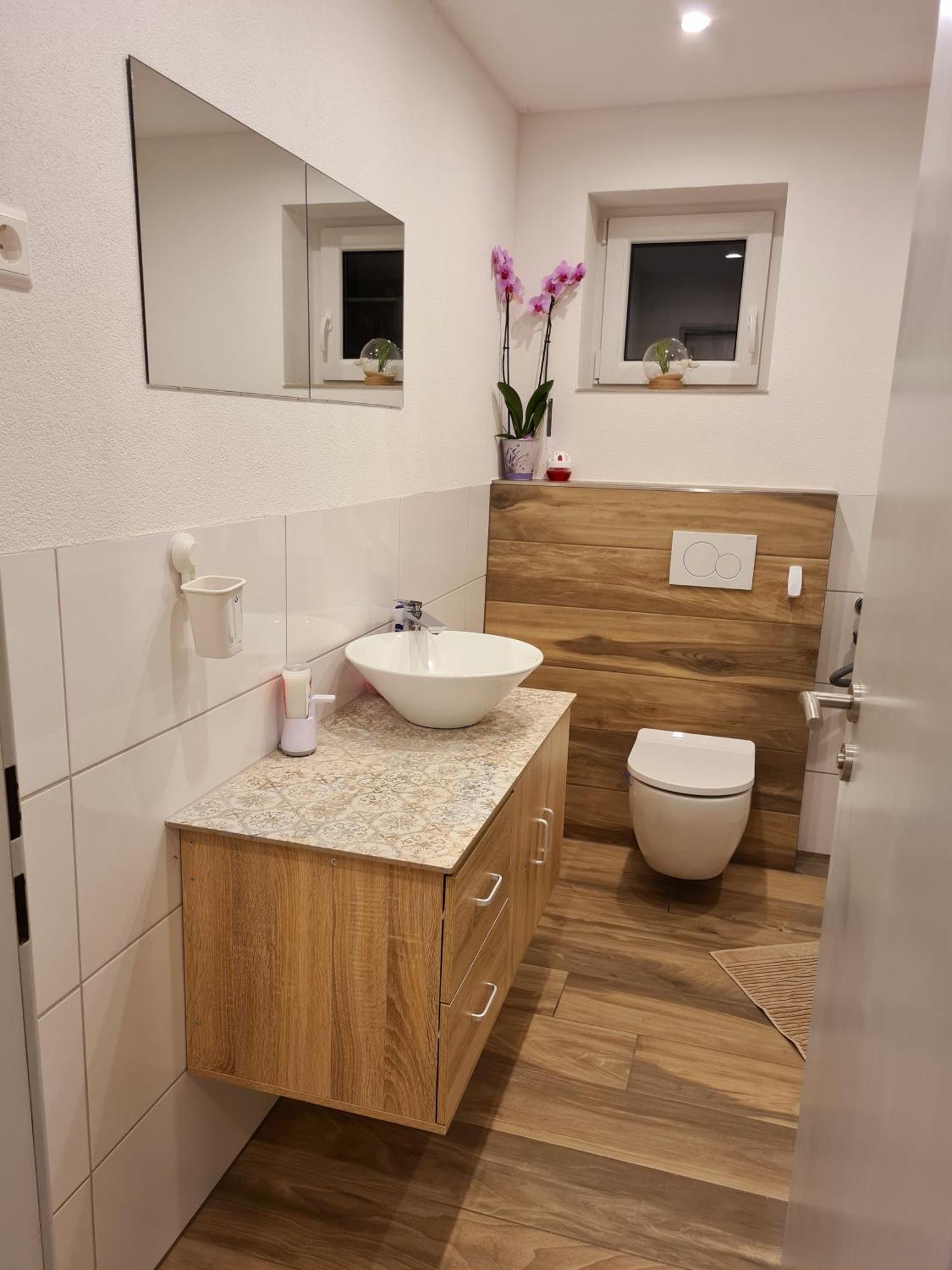 Adria Home Veringenstadt Bagian luar foto