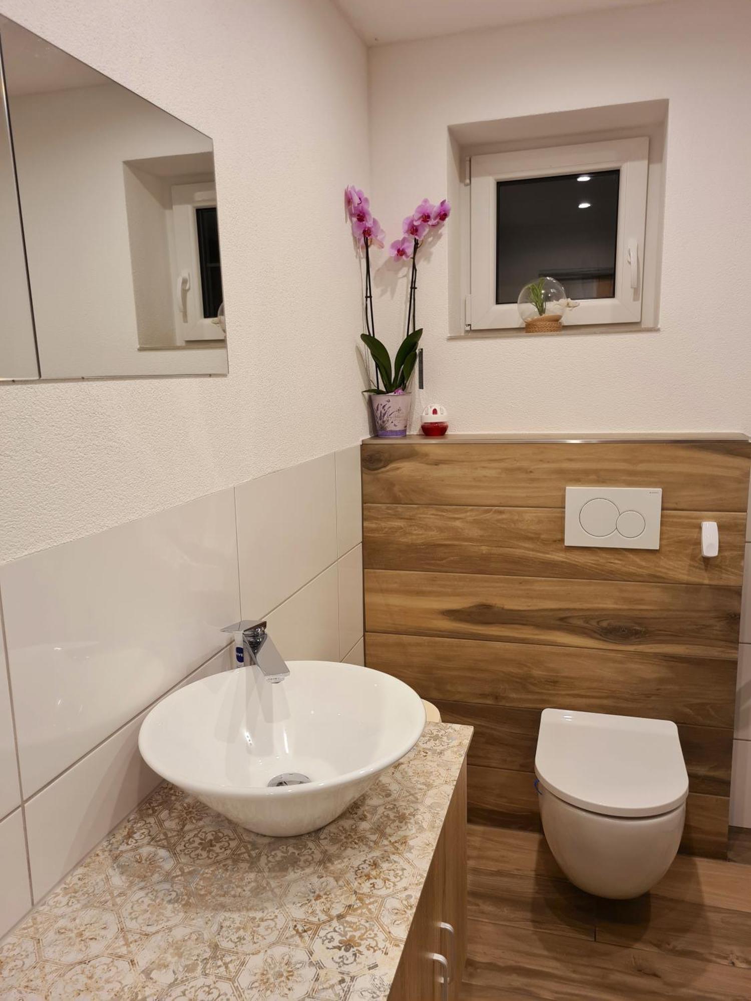 Adria Home Veringenstadt Bagian luar foto